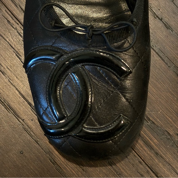 Chanel Cambon black flats oversized double logo quilted ballet flat size 40 - Picture 1 of 16